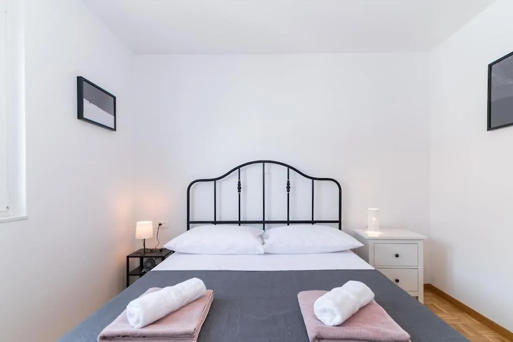 Cozy Apartment Iskra By Belmont Realty Zadar
