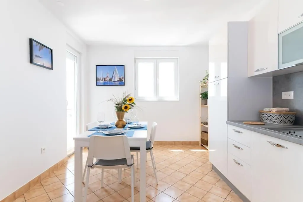 Cozy Apartment Iskra By Belmont Realty Zadar